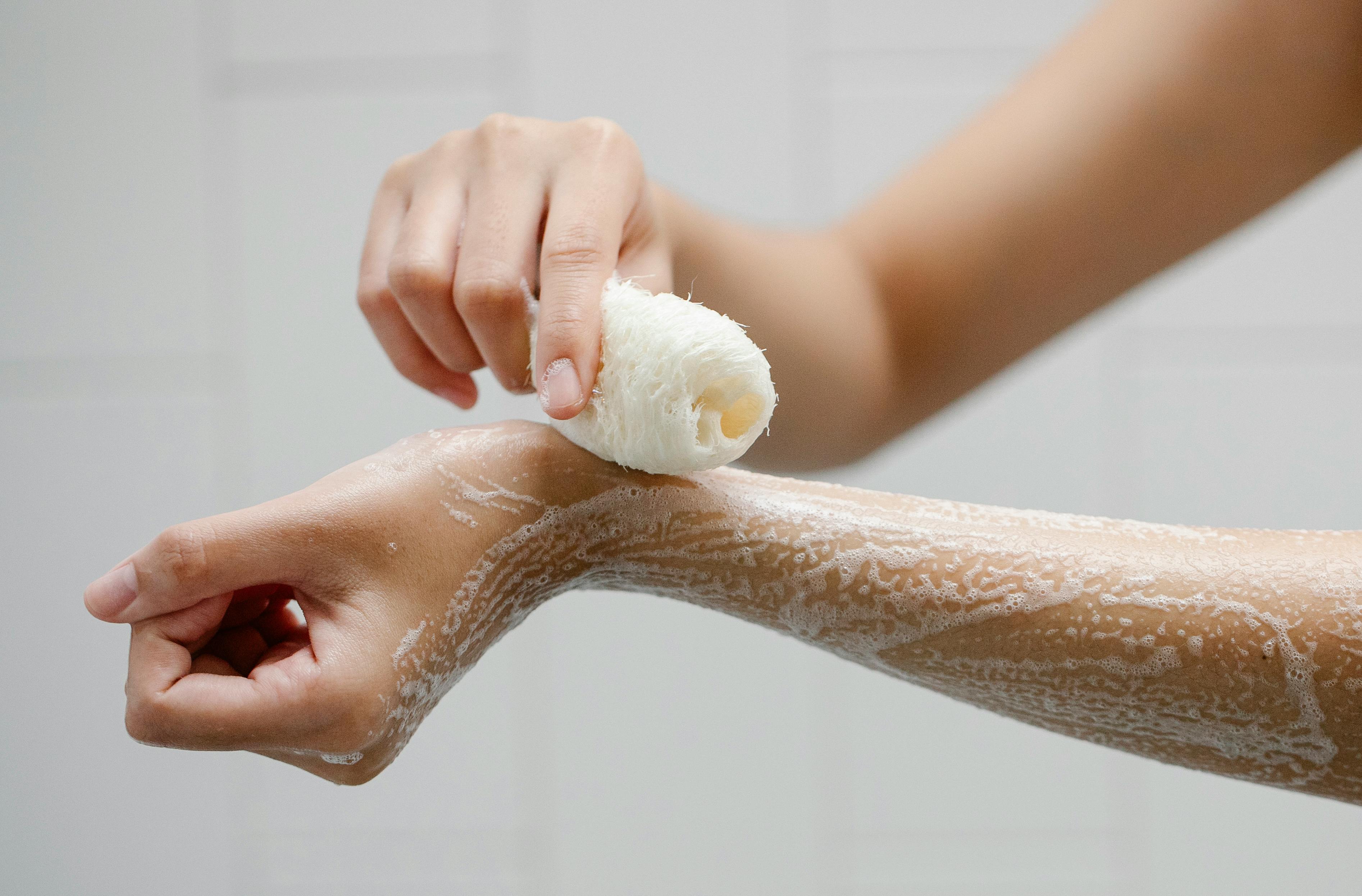 How to Upgrade Your Shower Routine with SBLA’s Neck-to-Face Sculpting Rituals