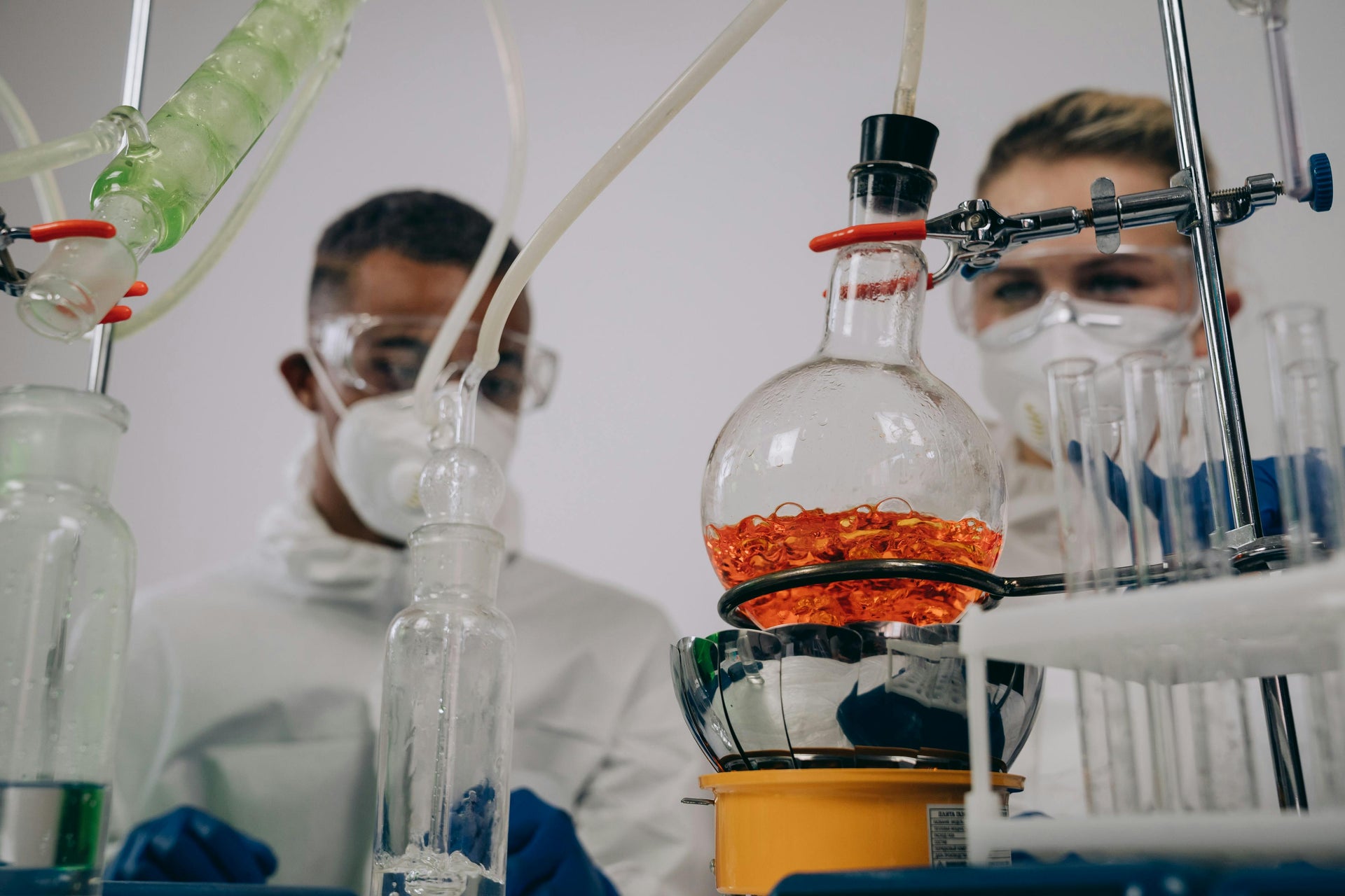Can You Combine Salicylic Acid with SBLA Products? Here’s What to Know