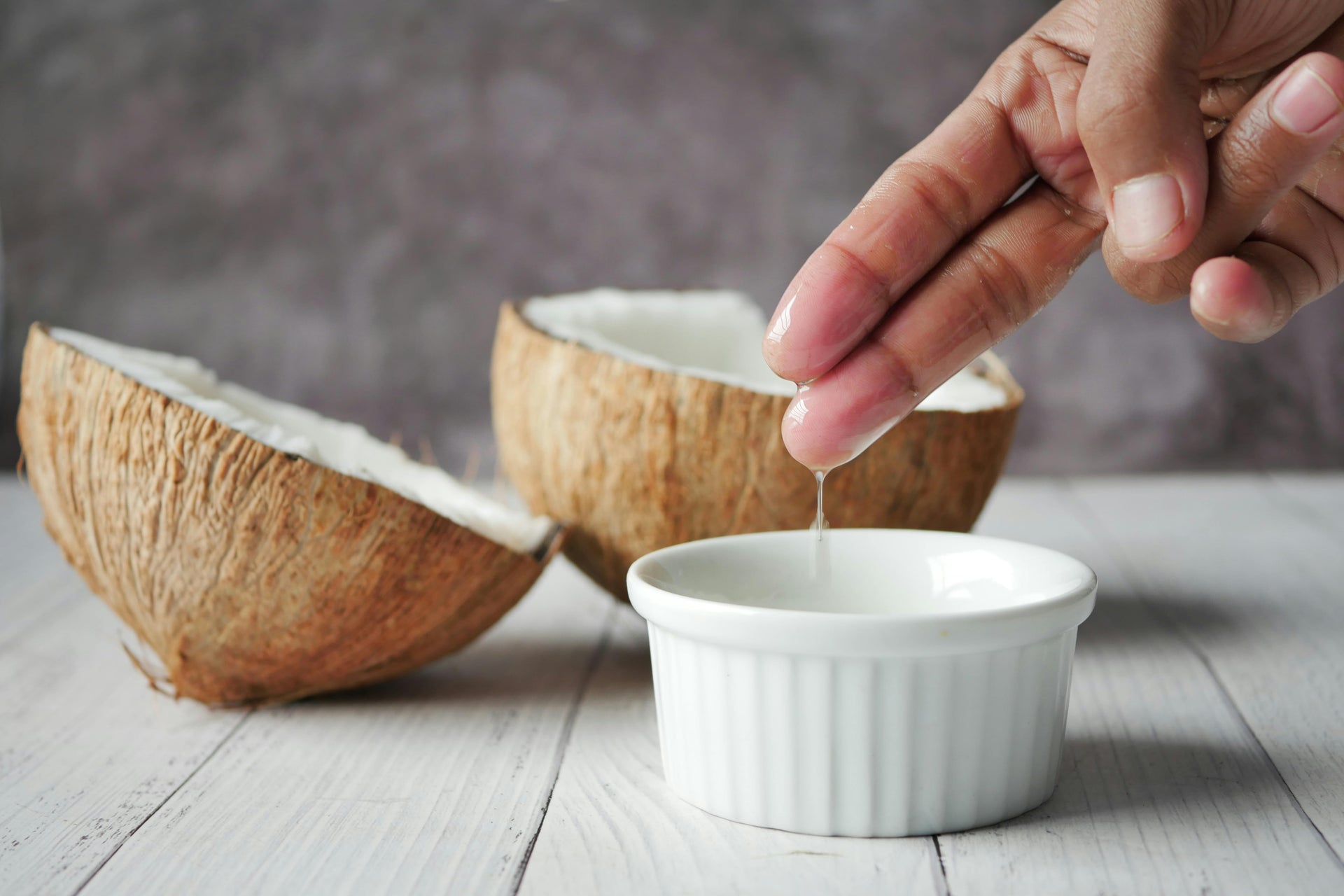 Coconut Oil vs. Clinical Skincare: Why SBLA Goes Beyond Hydration